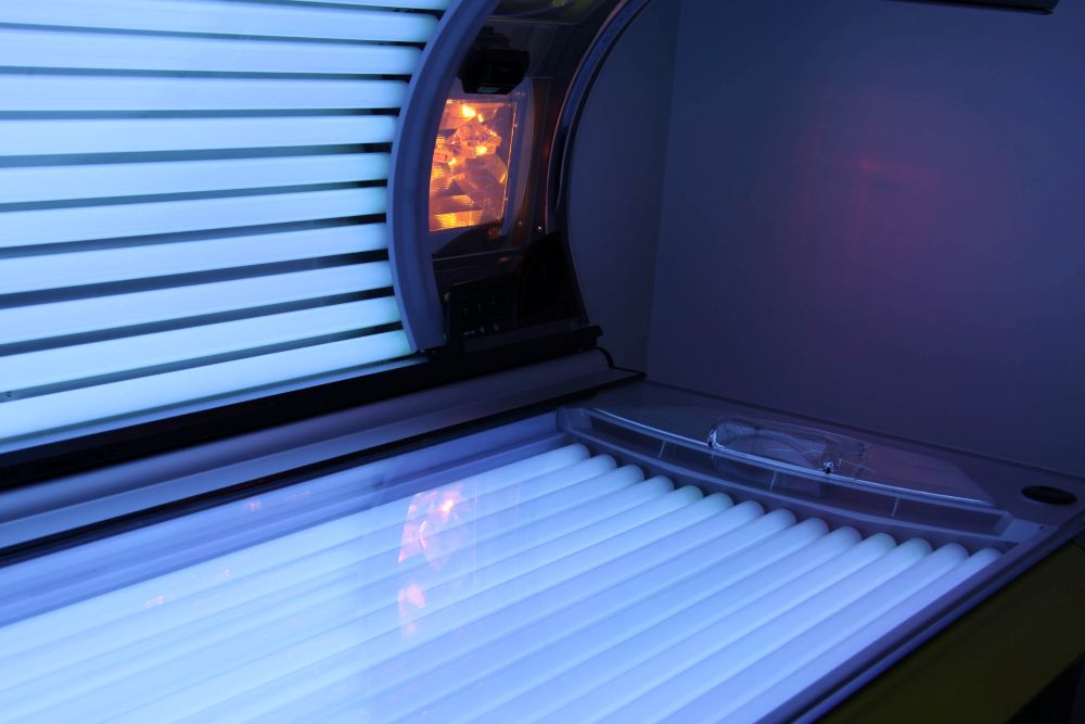 UV tanning bed
